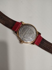 Isaac Mizrahi NY Women’s Quartz Watch Gold Tone 28mm Red/Brown Leather