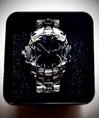 “Demon-Claw” Y2K Men’s Black and Silver Stainless Steel Quarts Watch