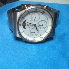 Seiko Quartz Chronograph Moon Phase White Roman Dial Two-Tone Bracelet 39m