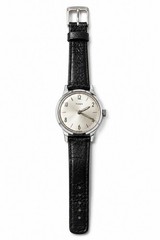 Vintage Timex Watch Chrome Plated Bezel Leather Bracelet Caravelle
