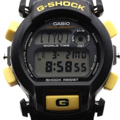 Ultra rare G SHOCK men’s wristwatch vintage retro digital CASIO G 2200 with worl