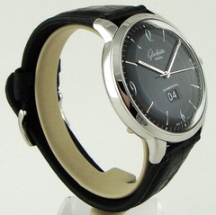 Glashutte Original Sixties Panorama Date Steel 42 mm 2-39-47-03-02-04 Warranty