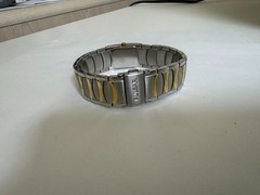 NOS Ladies Pulsar by Seiko VC10-X065 two-tone stainless steel watch 19mm
