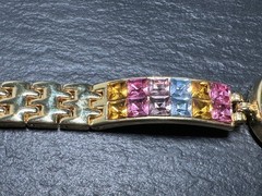COLLEZIO GOLD TONE & SPARKLY MULTI COLOR GEMS QUARTZ WATCH, NEW BATTERY H874