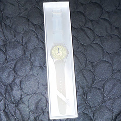 Swatch Analog Quartz Gray Plastic Watch Arabic Numerals Multicolor Dial w/Box