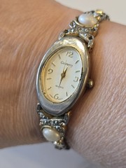 Running Gramercy Women’s Quartz Watch Stretch Band Faux Moonstone Rhinestone