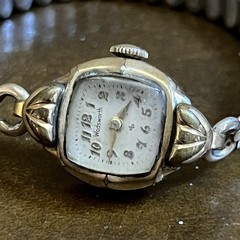 Vintage Wadsworth Ladies Wristwatch – For Repair Not Running