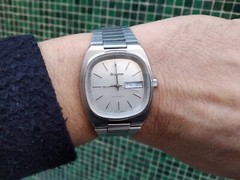 BULOVA AUTOMATIC SQUARE TV CASE DAY DATE ALL ORIGINAL BEAUTY RARE ETA 28800 SWIS