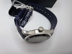 Nautica N17558G Men’s Blue Diver Quartz Watch Box Extra White Strap