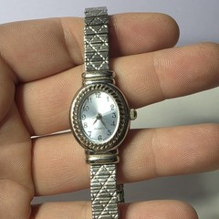 Advance Stainless Silver Ladies Blue Iridescent Stretch Watch Works New Battery