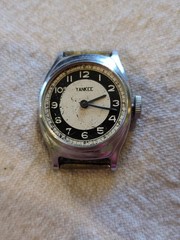 Vintage Yankee Black And White Dial Watch. Not Working. See Pictures!