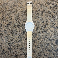 Nixon The Time Teller P Quartz Analog Watch White Dial Beige Rubber Strap 100m