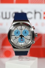 NEW Rare Swiss Swatch Irony BLAU ME ON Silicone Blue Chrono Watch 43MM YVS435