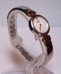 Citizen (Seiko) Ladies Watch Mother of Pearl Dial fit 6.75-7.0″ Looks Runs Great