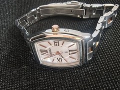 SEIKO LUKIA 1B22-0AZ0 Women’s Radio Solar Tonneau Watch – Beautiful Condition Jp