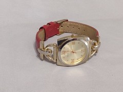 Women’s ISAAC MIZRAHI LIVE Watch w/ New Battery – Works Great! c77