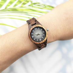 Wooden Watch for Women Natural Wood round Analog Quartz Watches with Gradient Gr