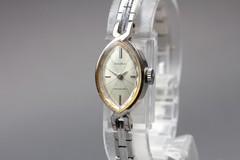 Vtg. [N MINT] SEIKO SOLAR 10-7000 Bracelet 15.5mm Manual Ladies Watch JAPAN