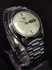 🔥 Vintage Seiko 5 Automatic Watch 7009-3041 White/Silver Dial Day-Date Japan 🇯