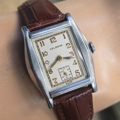 Vintage HELBROS men’s manual wind watch AS 970 Tonneau-shaped Number dial 1940s