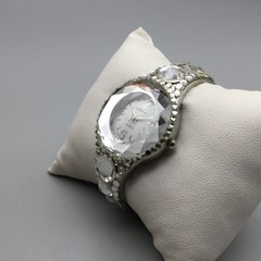 Geneva Watch Womens 33mm Silver Tone Crystals Hinged Bangle New Battery
