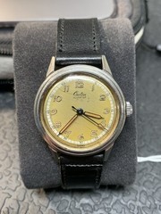 Vintage 1940s Croton Accurator 31mm Runs
