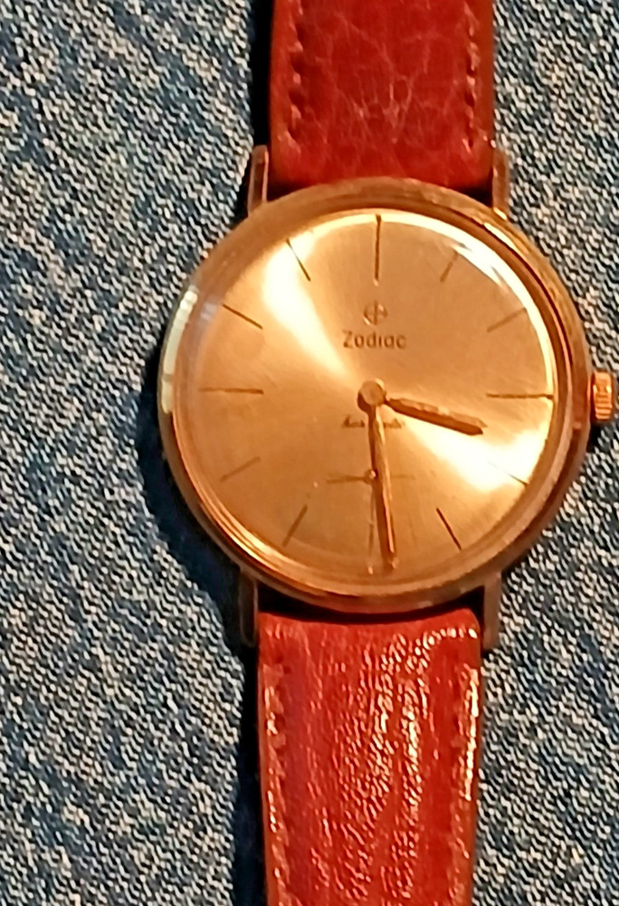 ZODIAC Hermatic .. mens watch vintage swiss 1960 Era