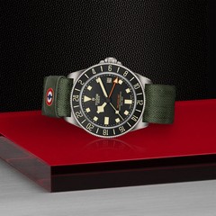 Tudor Pelagos Fxd Gmt 42mm Blk dial M2542G267NU-0002 Green Textile strap