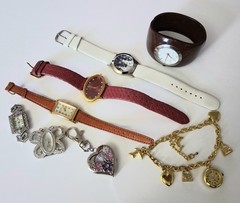 Women’s 8 Pc. Watch Lot Pre-Owned Untested Needs Batteries Joan Rivers Rumours