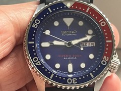 Seiko Diver’s SKX009J Auto Men’s Watch Fitted With Upgraded 4R36-00A2 Movement.