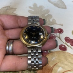Vintage 1972 Timex UFO 21-Jewels Wrist Watch – Works – Manual Wind – Gold Tone