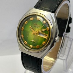 Fuji Automatic Crystal 25 Jewels Day/Date Green Dial Vintage Men’s Watch