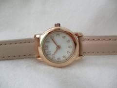 Watch Rose Gold Toned Round White Face Beige Pink Buckle Band WORKING!
