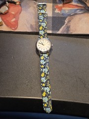 Timex Weekender Watch Women Indiglo Floral Nylon T2P370 31mm New Battery C126A