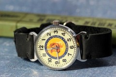 Soviet wrist watch RAKETA Laika Dog-astronaut cool watch from the former USSR