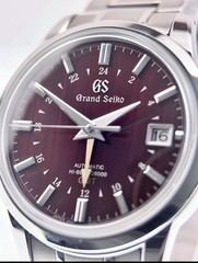 Grand Seiko Yuka Momiji Stainless Steel 40mm Automatic GMT SBGJ273 Autumn Dial🍁
