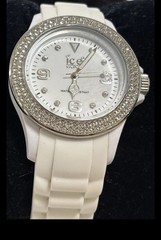 Ice-Watch ST.WS.B.S.11 Women’s Stone Sili White Silicone Strap Swarovski Watch
