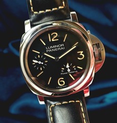 Panerai Luminor Men’s Watch – PAM00795, 44mm, 8 Day power reserve, B&P, Rare!