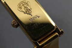 [Near MINT w/BOX] GUCCI 1500L 13mm Black Dial Bangle Quartz Women’s Watch JAPAN