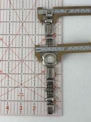 34mm Silver Tone Apple/School/Teacher Theme Quartz Watch w/Bracelet & Battery
