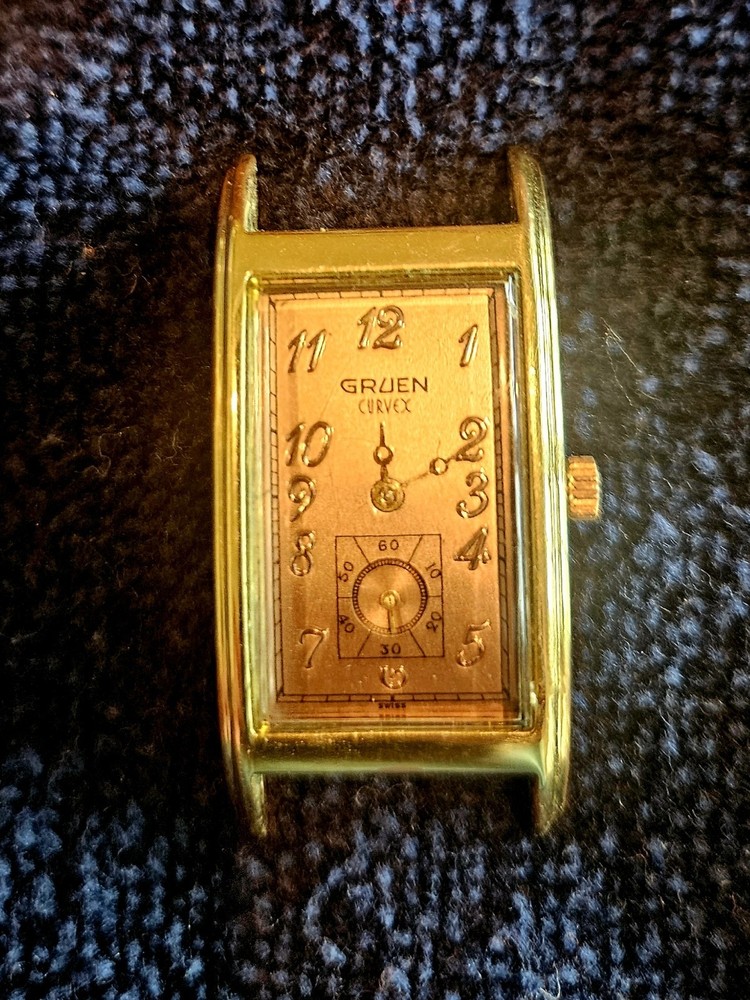 Gruen Curvex Men’s Watch
