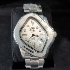 Laarvee x MAD Paris Collab White Silver Watch w/ Case & Screws – Brand New