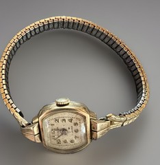 Vintage Clinton 17j Jewel Swiss Watch 14kRGP Sterling Back 10k GF Band Runs READ