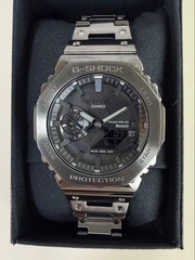 CASIO G SHOCK GM B2100D Bluetooth (with original box ) Casio