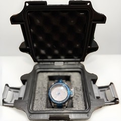 Invicta Subaqua Men’s Diver Quartz 300m Date Blue/Silver Steel w/ Box