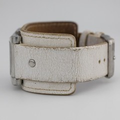 Billabong Genuine Leather White-Tone Quartz Analog Women’s Watch New Battery