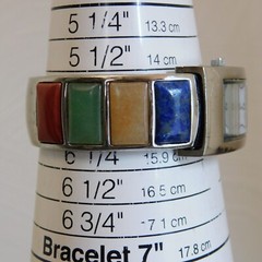 Multicolor Stones Inlay Quartz Analog Women’s Watch Sz. 6″ New Battery