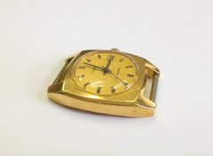 VINTAGE OLD USSR WATCH GOLD PLATED AU20 LADIES ZARJA.
