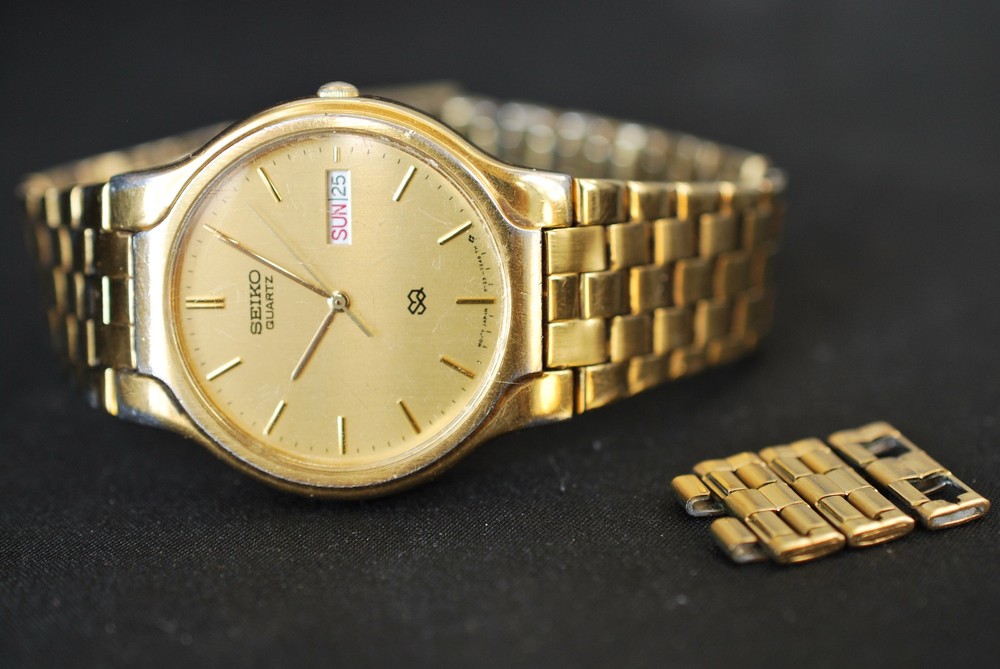 VTG Men’s 1981 Seiko Quartz Watch Month/Day Display 5Y23-7159 AO Water Resistant