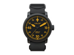 Lum-tec Watch Combat B71, 2 heavy straps, Made in USA 43mm New in Box, 2 yr warr